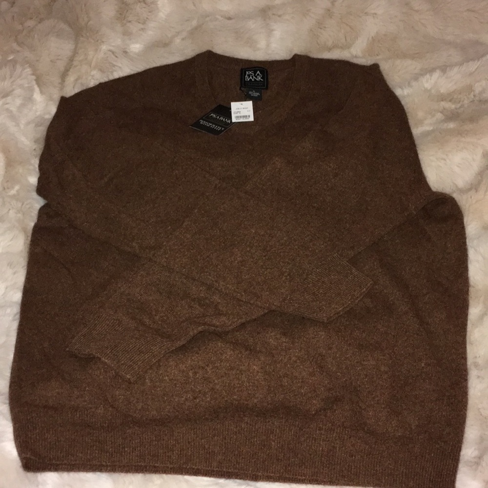 Jos A Bank 100% Cashmere Sweater
